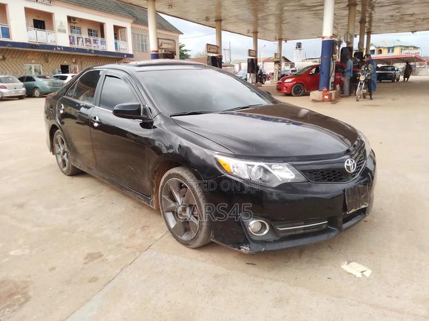 Toyota Camry 2012 Black