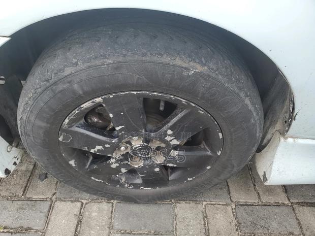 Toyota Corolla 2005 Blue