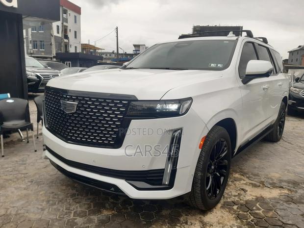 Cadillac Escalade 2024 White