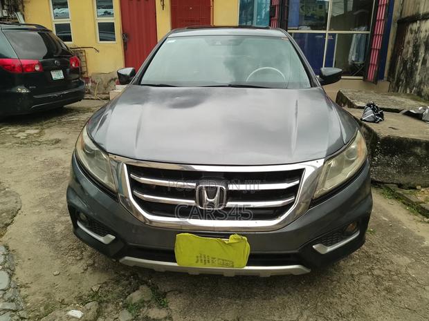 Honda Crosstour 2013 Gray