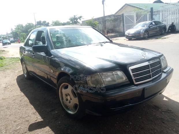 Mercedes-Benz C-Class 2000 Gray