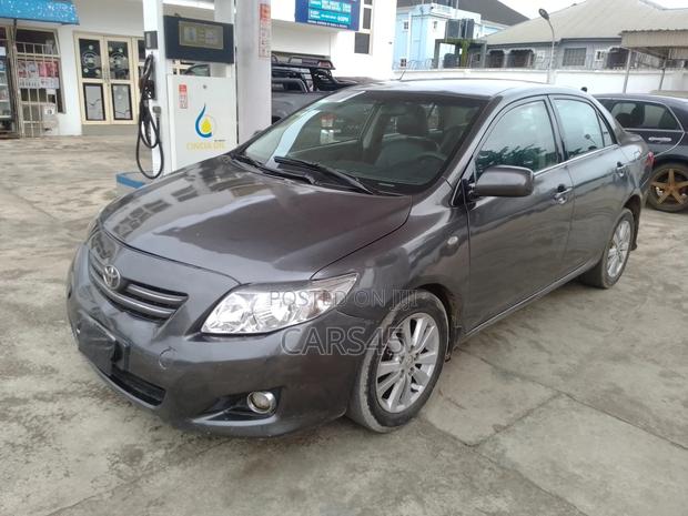 Toyota Corolla 2008 Gray