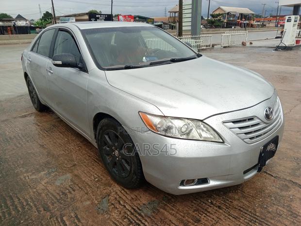 Toyota Camry 2007 Silver