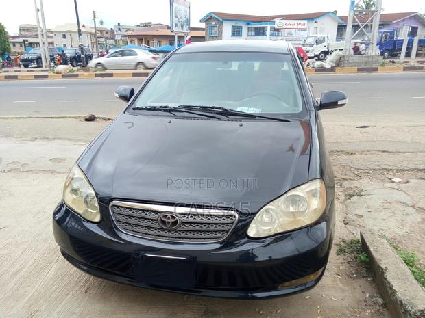 Toyota Corolla 2007 Black