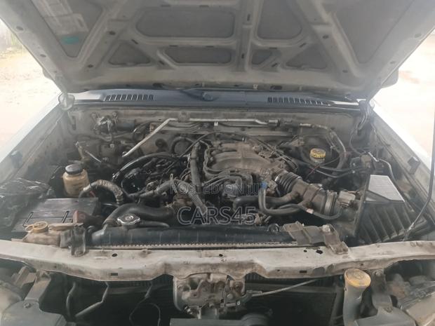 Nissan Frontier XE-V6 4x2 Long Bed Crew Cab 131 in. WB 2002 Silver
