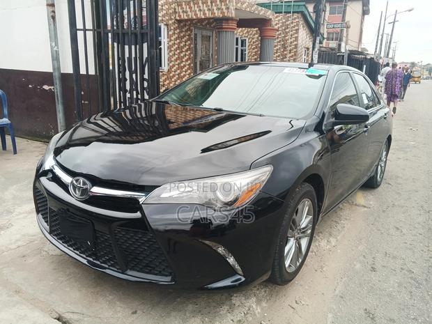 Toyota Camry 2015 Black