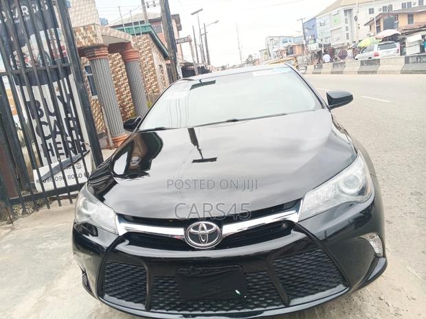 Toyota Camry 2015 Black