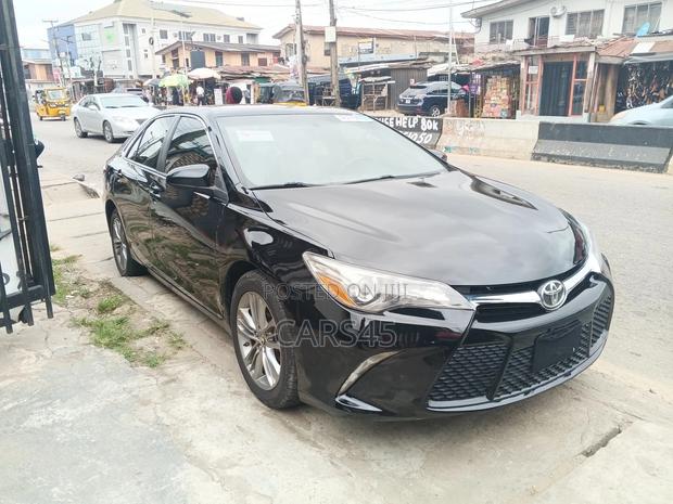 Toyota Camry 2015 Black