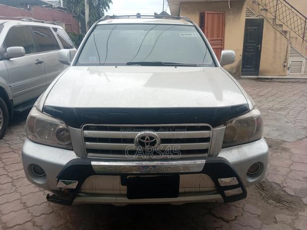 Toyota Highlander 2004 Silver