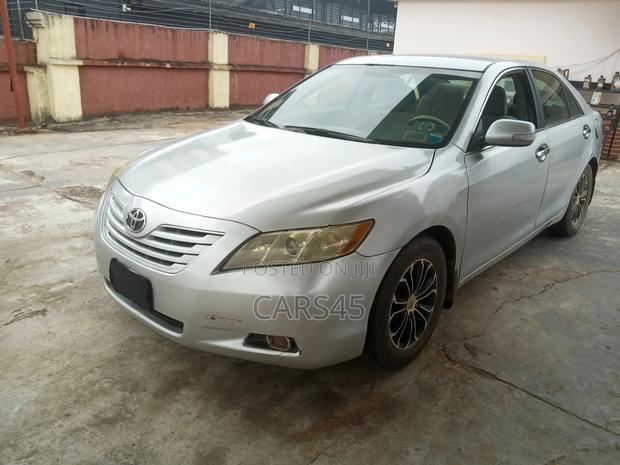 Toyota Camry 2008 Gray