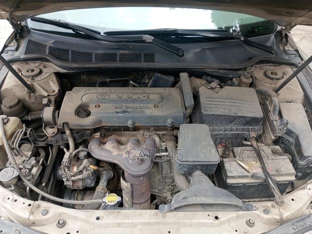 Toyota Camry 2007 Gold