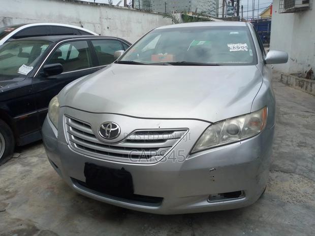 Toyota Camry LE 4dr Sedan (2.4L 4cyl 5A) 2007 Silver