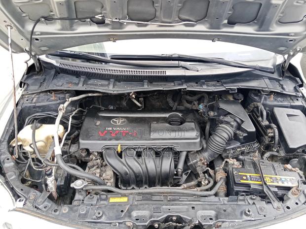 Toyota Corolla 2008 Silver