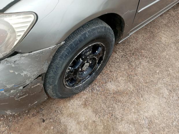 Honda Civic 2004 Gold