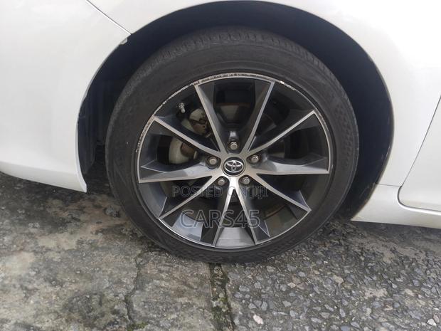 Toyota Camry 2015 White