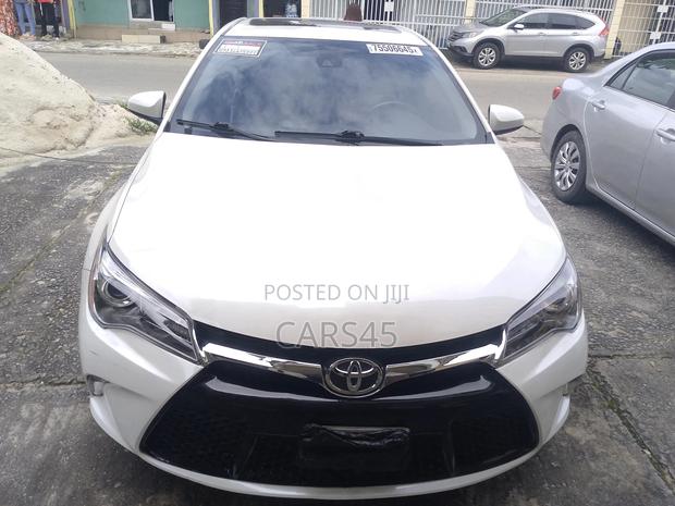 Toyota Camry 2015 White