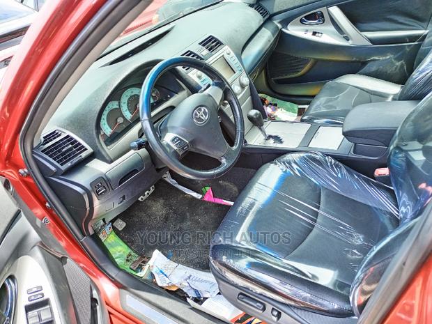 Toyota Camry SE 4dr Sedan (2.5L 4cyl 6AM) 2010 Red