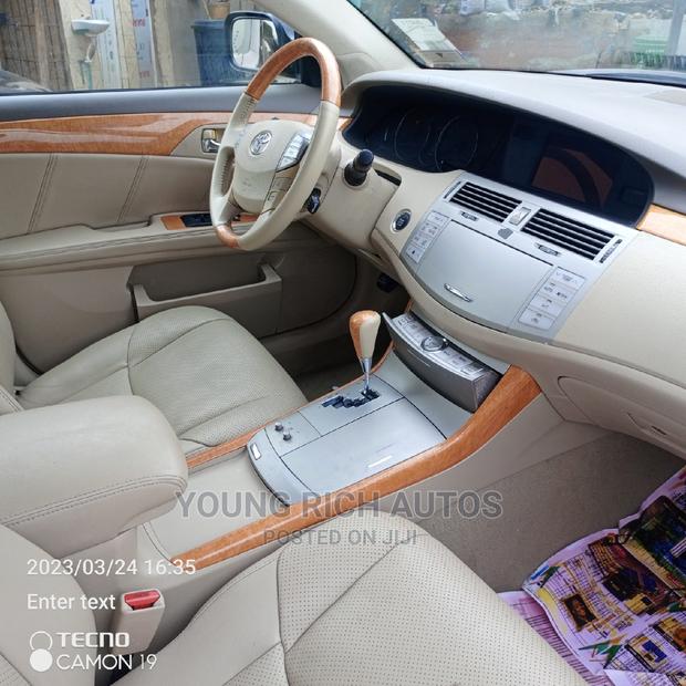 Toyota Avalon 2008 Black