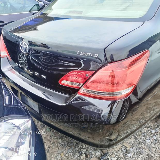 Toyota Avalon 2008 Black