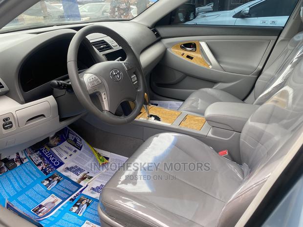 Toyota Camry 2008 Blue