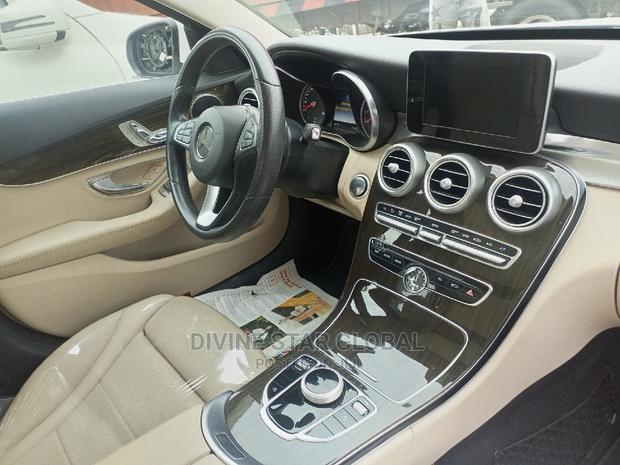 Mercedes-Benz C300 2018 White