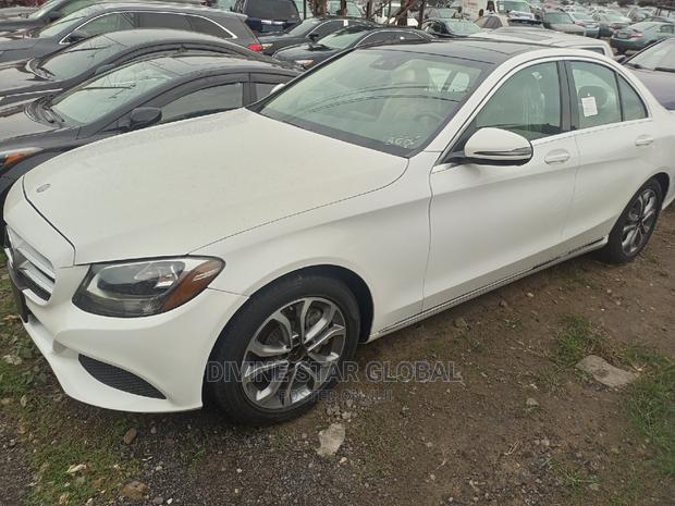 Mercedes-Benz C300 2018 White