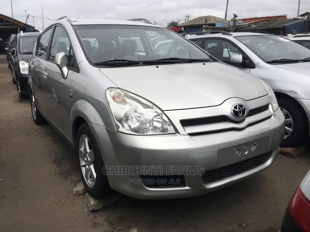 Toyota Corolla Verso 2005 Off white