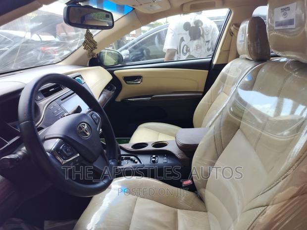 Toyota Avalon 2016 Black