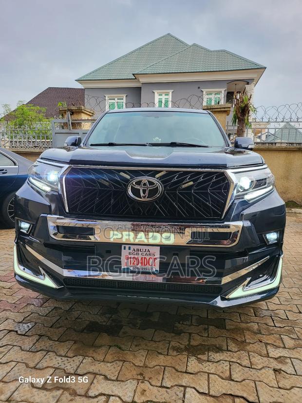 Toyota Land Cruiser Prado 2018 Blue