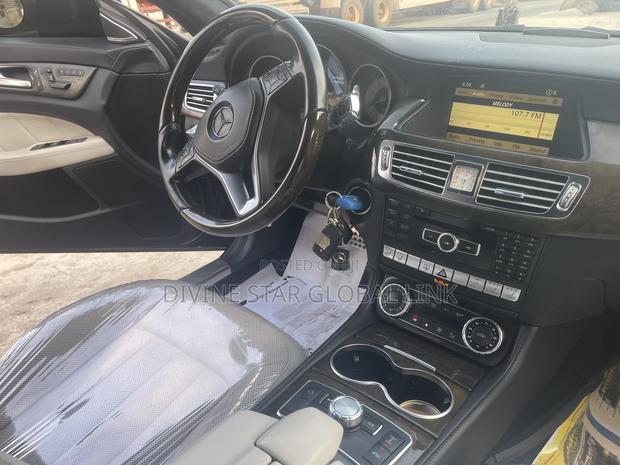 Mercedes-Benz CLS 550 2012 Black