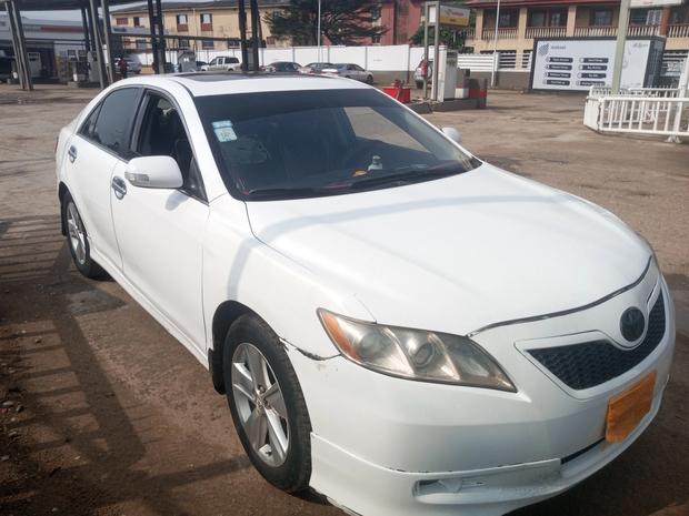 Toyota Camry 3.5 XLE 2008 White