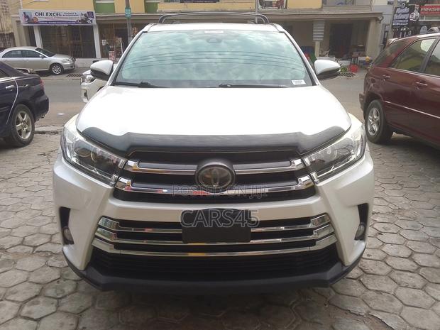 Toyota Highlander Limited 4x2 V6 (3.5L 6cyl 8A) 2018 Silver