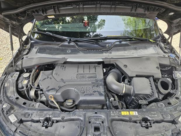 Land Rover Range Rover Evoque 2021 Black