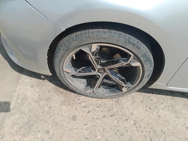 Lexus ES 2013 Silver