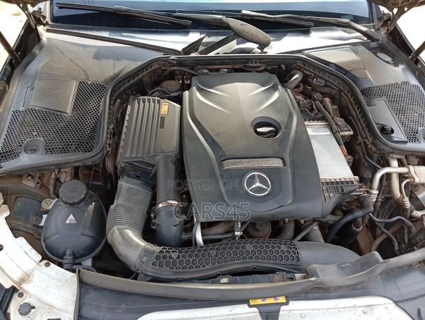 Mercedes-Benz C300 2017 Gray