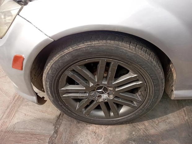 Mercedes-Benz C300 2008 Silver
