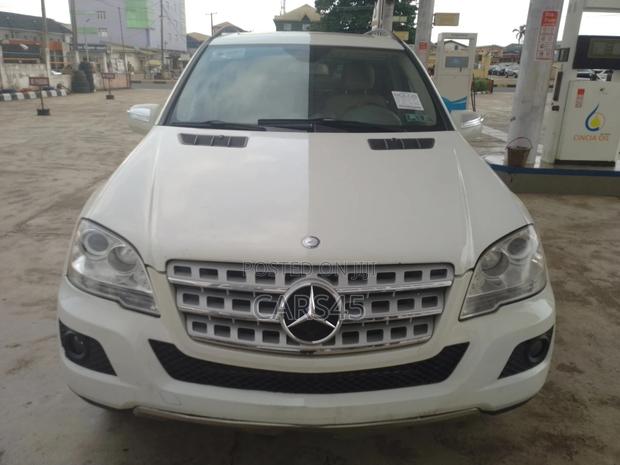 Mercedes-Benz M Class 2010 White