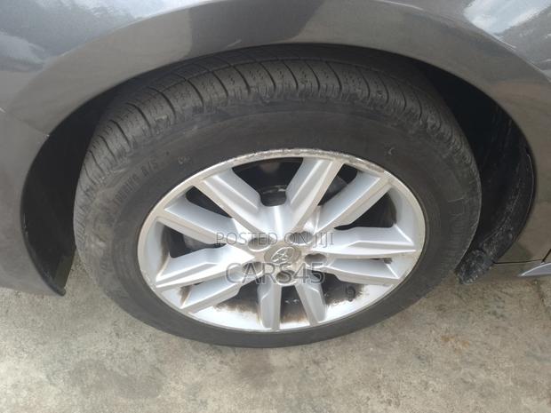 Toyota Avalon 2013 Gray