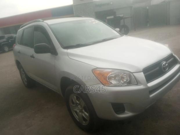 Toyota RAV4 2008 Silver