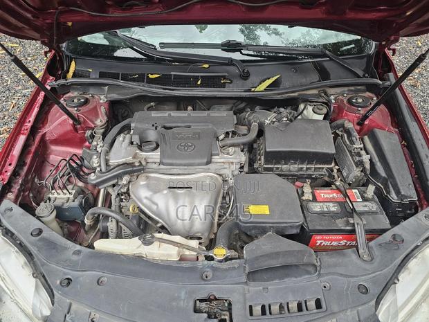 Toyota Camry LE 4dr Sedan (2.5L 4cyl 6A) 2015 Red