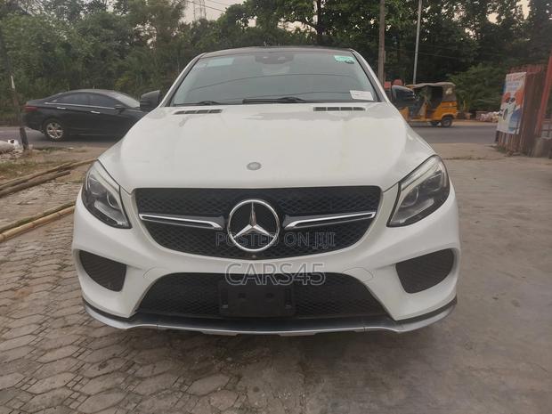 Mercedes-Benz GLE-Class 2016 White
