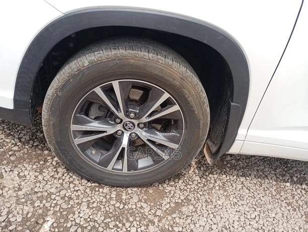 Toyota Highlander 2018 White