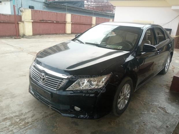 Toyota Camry 2012 Black