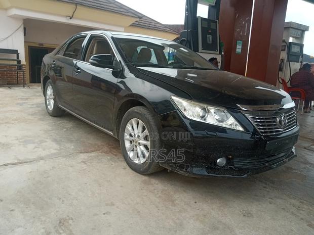 Toyota Camry 2012 Black