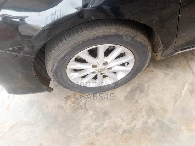 Toyota Camry 2012 Black