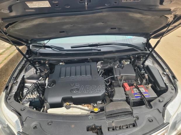 Toyota Avalon XLE 4dr Sedan (3.5L 6cyl 6A) 2014 Gray