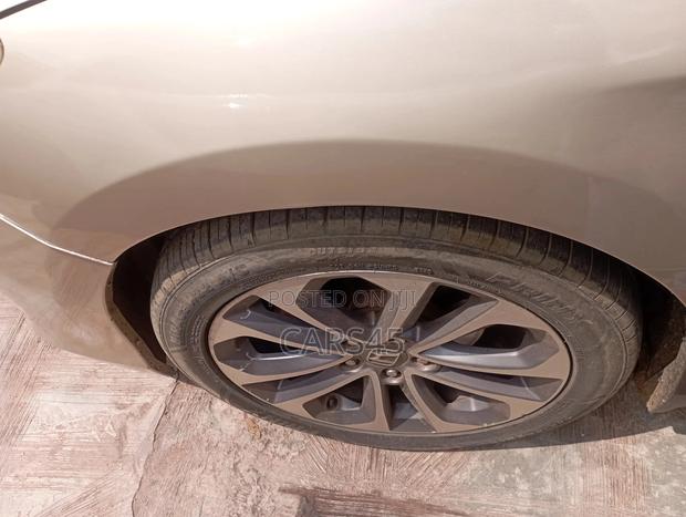 Honda Accord 2014 Gold