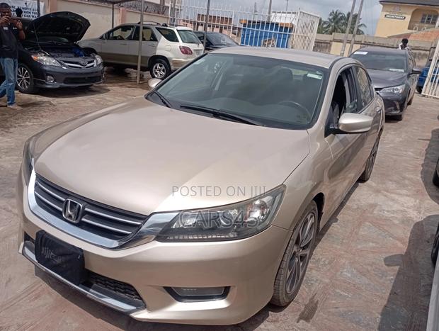 Honda Accord 2014 Gold