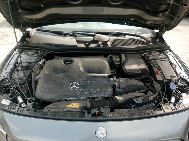 Mercedes-Benz GLA 250 2019 Gray