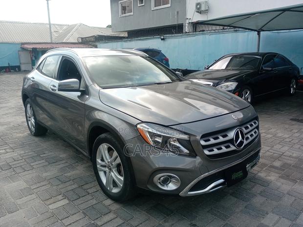 Mercedes-Benz GLA 250 2019 Gray